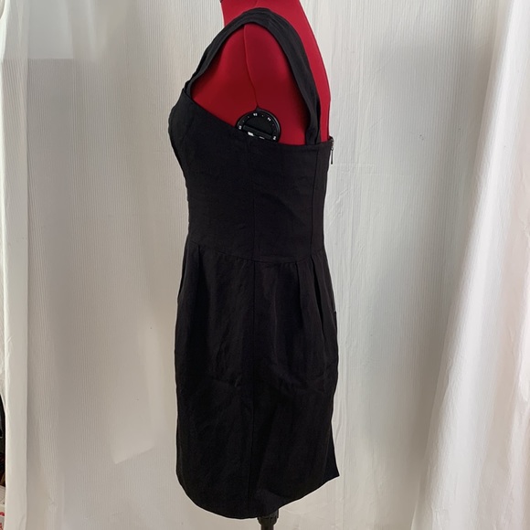 CUE little black dress Size 12 - Picture 4 of 9